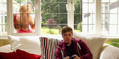 MommyGotBoobs: Booty Leigh Darby stepmom cumshot sex scene