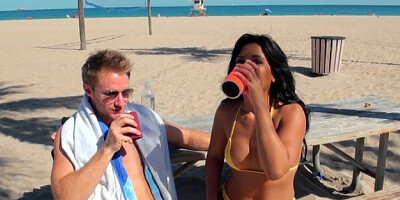 MILFHunter: Athletic Rose Monroe blowjob cum wearing bikini