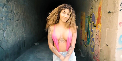 Venus Afrodita and Miguel Zayas are fucking on the stairs