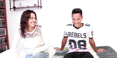 Insatiable Penelope Cum at pornstar action