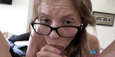 Tender Riley Star at reverse cowgirl dirt