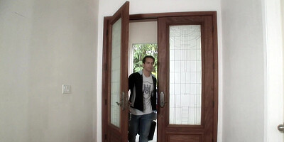 Nice love-making scene by teen lass and her young partner