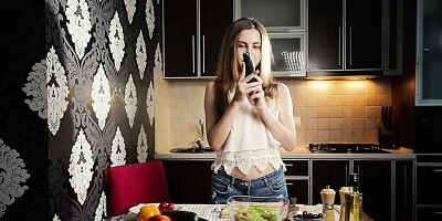 Stunning Elle Rose at masturbate action