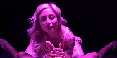 Aesthetic hottie Kathryn Mae fucked by Quinton James