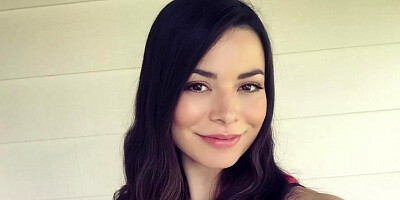 Miranda Cosgrove jerk off challenge