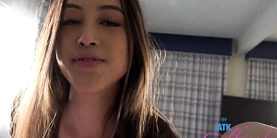 Watch engaging Alexia Anders's trailer