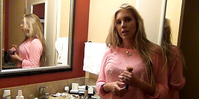 Watch inveigling Samantha Saint's movie