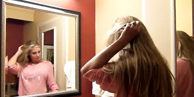 Watch inveigling Samantha Saint's movie