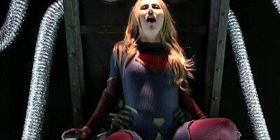 Big cock alien fucks Supergirl in a XXX porn parody