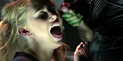Big cock alien fucks Supergirl in a XXX porn parody