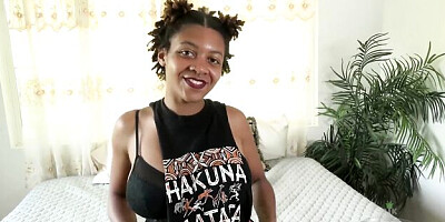 Fetching treasure's hairy pussy movie