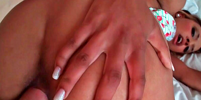 Brown lips explosion at it's finest