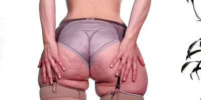 Fetching femme - hairy amateur action - Naughty Natural