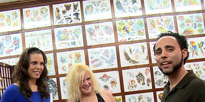 MoneyTalks - Bald Taylor Skyye blowjob cum XXX
