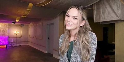 Stud satisfies cute assistant in hot VR porn video