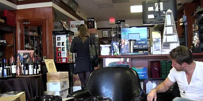 MILF Hunter: Violet smoking porno