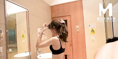 Cumshot movie with magnificent hooker from AsiaM