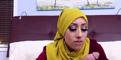 Guy took Muslims home and exploited mouths for his satisfaction