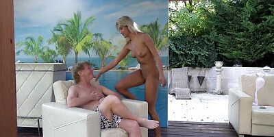 Watch glamour Cherry Kiss's sex