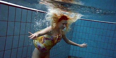 Alluring lover - very horny action - Underwater Show