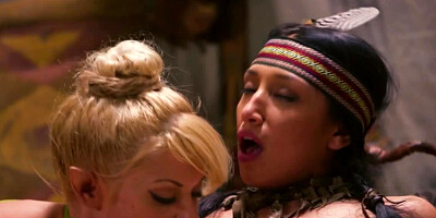 Sexy Indian chick and a fairy are in a hot threesome, fucking