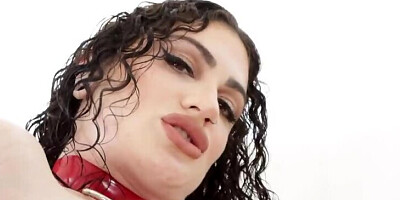 Whore in latex tastes lovers semen after hardcore anal fucking