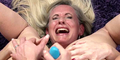 Mature Texas Patti ass fingering