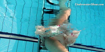 Plastic fancy bit - solo female trailer - Underwater Show