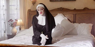 Watch adroit belle's scene