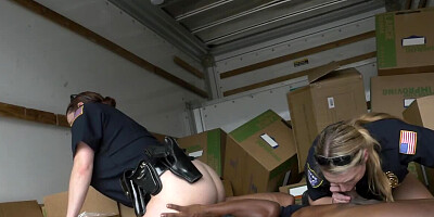 Horny cops use thief's BBC to have wild 3some on the stolen goods