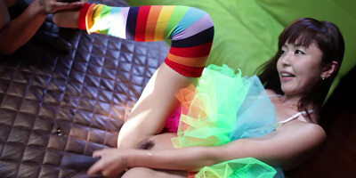 Cute Asians do everything that is possible to receive pleasure