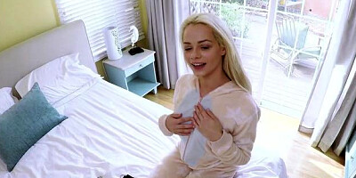 Elsa Jean in jeans bound