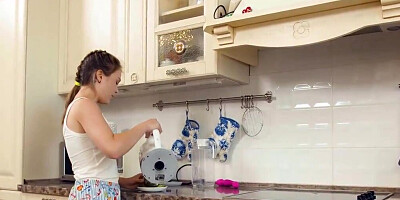 Three pussies get done in the gonzo video