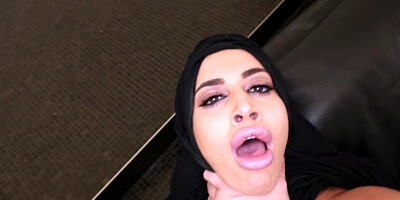 Arabic babe with big tits get exposed and fucked