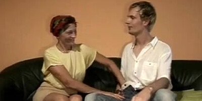 Sliim mature gal and stud hump ass-fuck