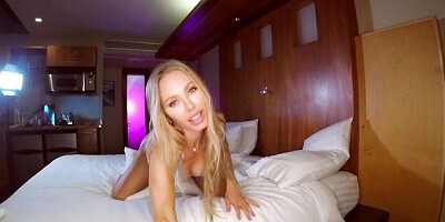 Watch erotic Nicole Aniston's porn