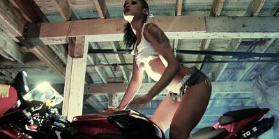 Pornstars Like It Big - Booty Skin Diamond spanking sex scene