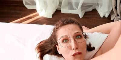 Pick up was successful and ended with sex with bespectacled chick