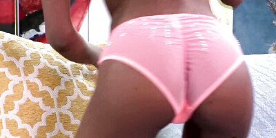 Watch mysterious Chanel Skye's video
