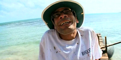 Lascivious man had never seen such a beautiful naked Asian