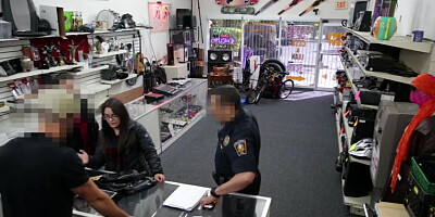 Shoplifters caught in action gets fucked to stay out of jail