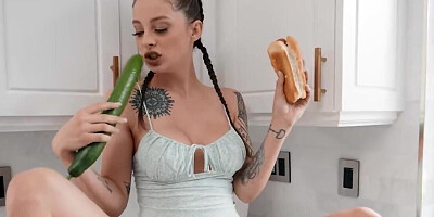 Pigtailed inked whore needs to take things in her mouth