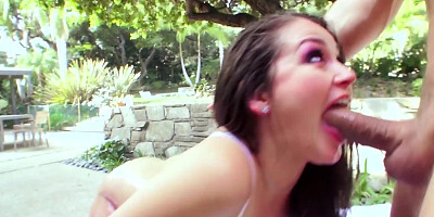 Brunette hottie with oiled-up ass gets banged outdoors