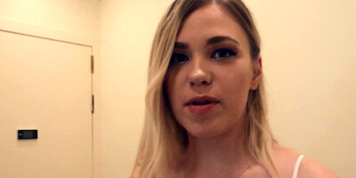 Tricky guy blackmails blonde tenant into quick anal sex