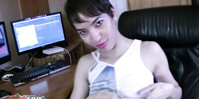 Comely Jasmine Arabia's skinny dirt