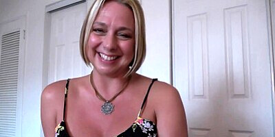 Alone With My Best Friend's Mom - Brianna Beach - MomComesFirst - Alex Adams