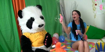 Hot sex as a B-day present for Panda