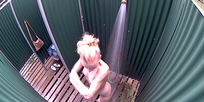 Young Blonde Teen Cought in Public Pool