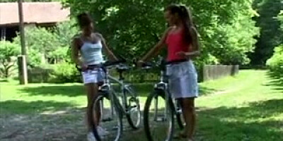 Suzie Carina & Anette Keys