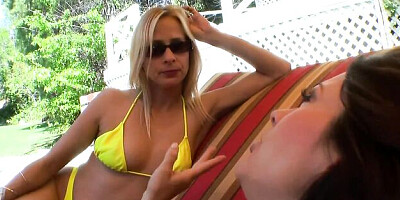 Hypnotic chippy at pussy licking movie